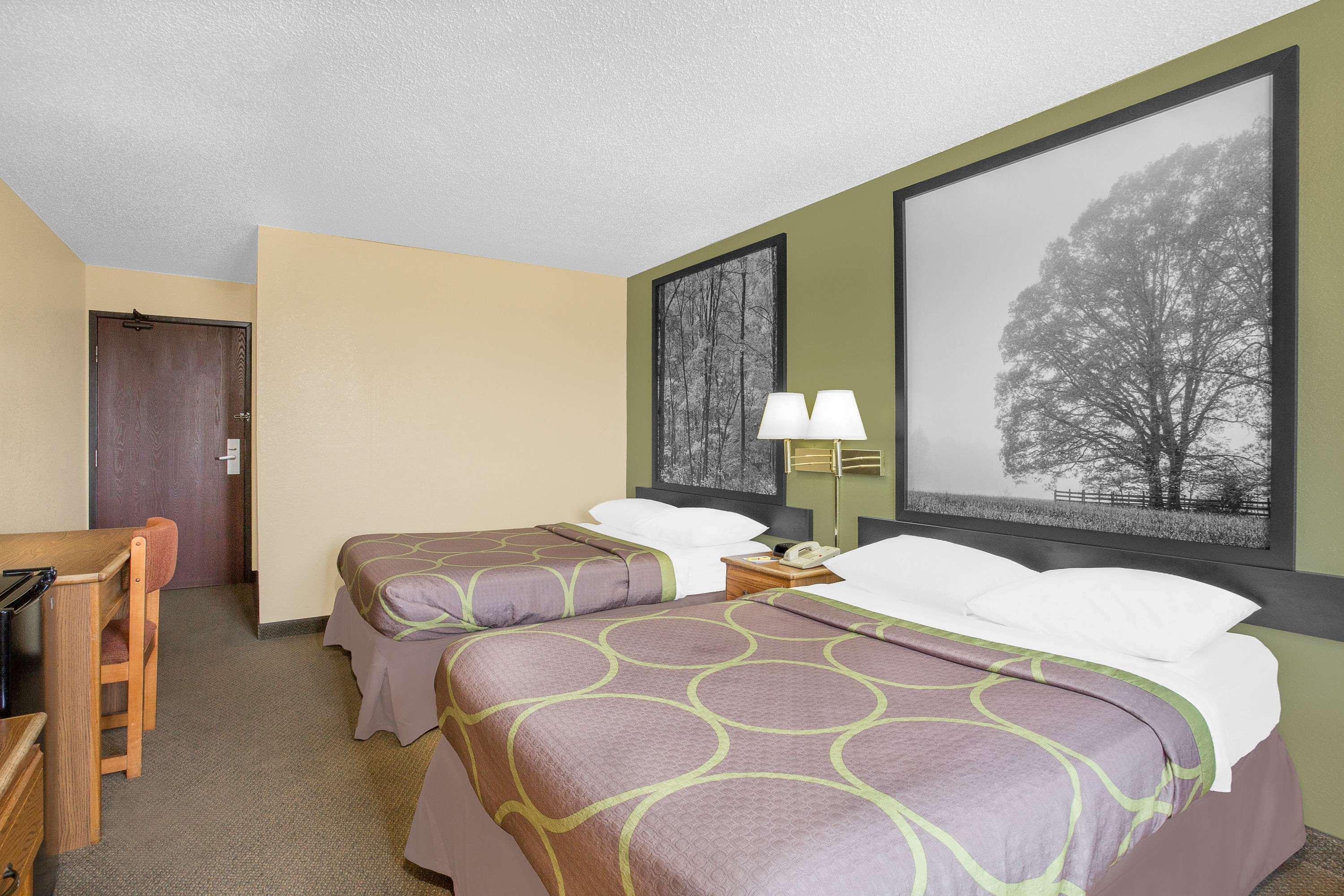 Super 8 By Wyndham Roanoke Va Exterior foto